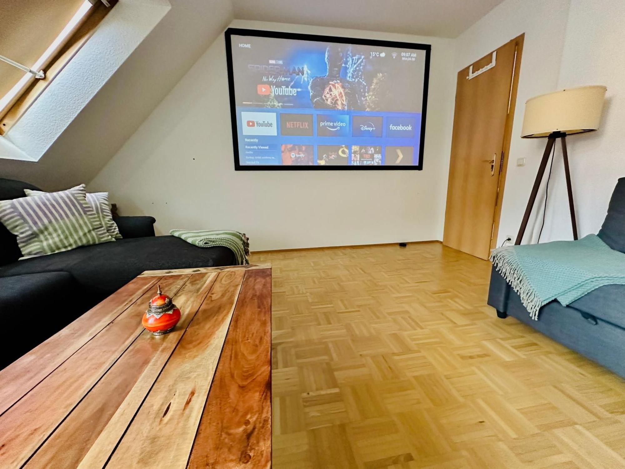 Massive Karli Loft - Over 130 Meters Floor Space - Home Theater Room - 4 Private Sleeping Areas - Best Location In Leipzig Dış mekan fotoğraf